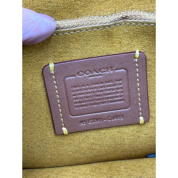 Coach Braided Tabby Chain Clutch - Buttercup Yellow Leather - CJ863 - Picture 5 of 11